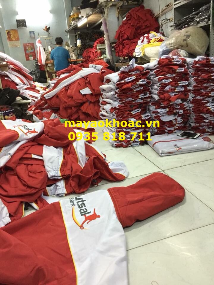 xưởng gia công áo gió áo khoác